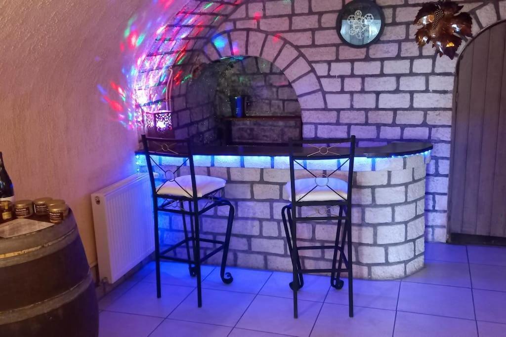 Le Nid - Amboise Gite Semi Troglodyte Bagian luar foto